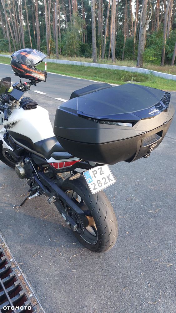 Yamaha XJ - 4