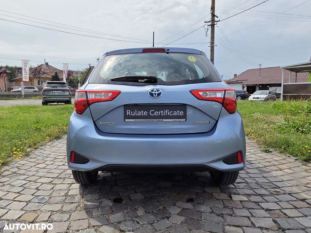 Toyota Yaris 1.5 VVT-i HSD Luna - 12