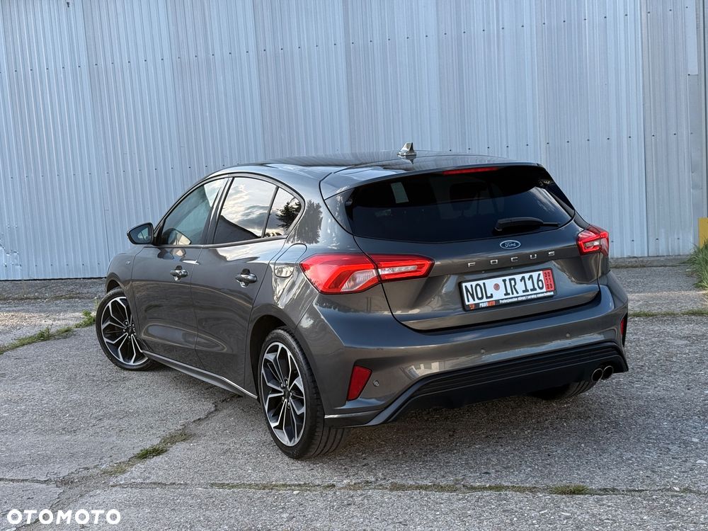 Ford Focus 2.0 EcoBlue Titanium X - 11