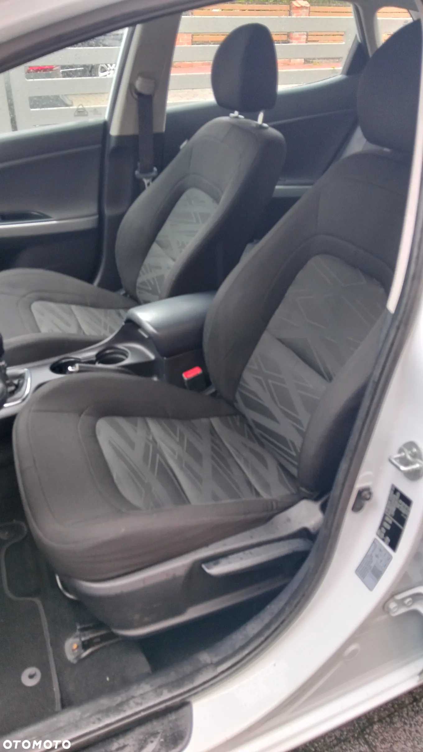 Kia Ceed - 29