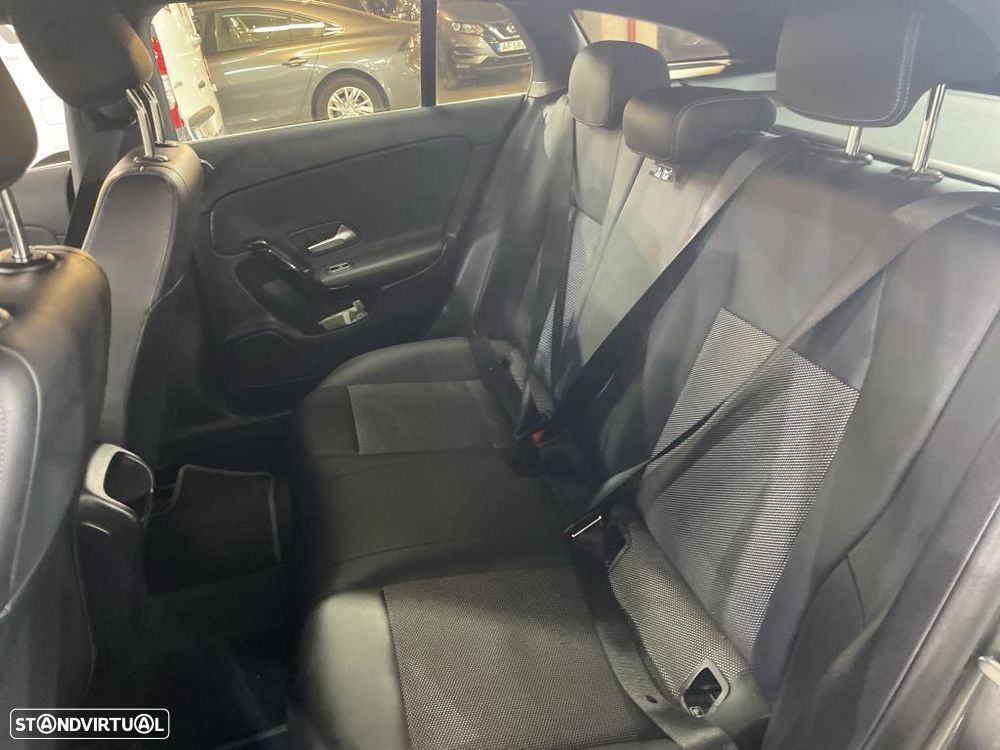 Mercedes-Benz CLA 180 d Shooting Brake Style Plus Aut. - 9