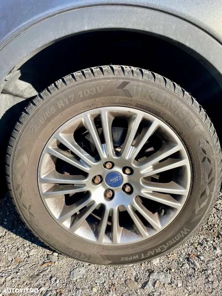 Ford Kuga 2.0 TDCi Powershift 4WD Titanium - 9