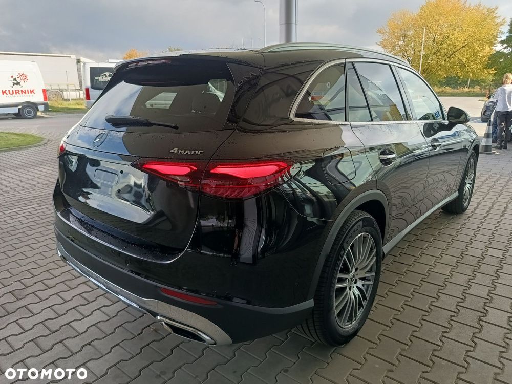 Mercedes-Benz GLC - 8