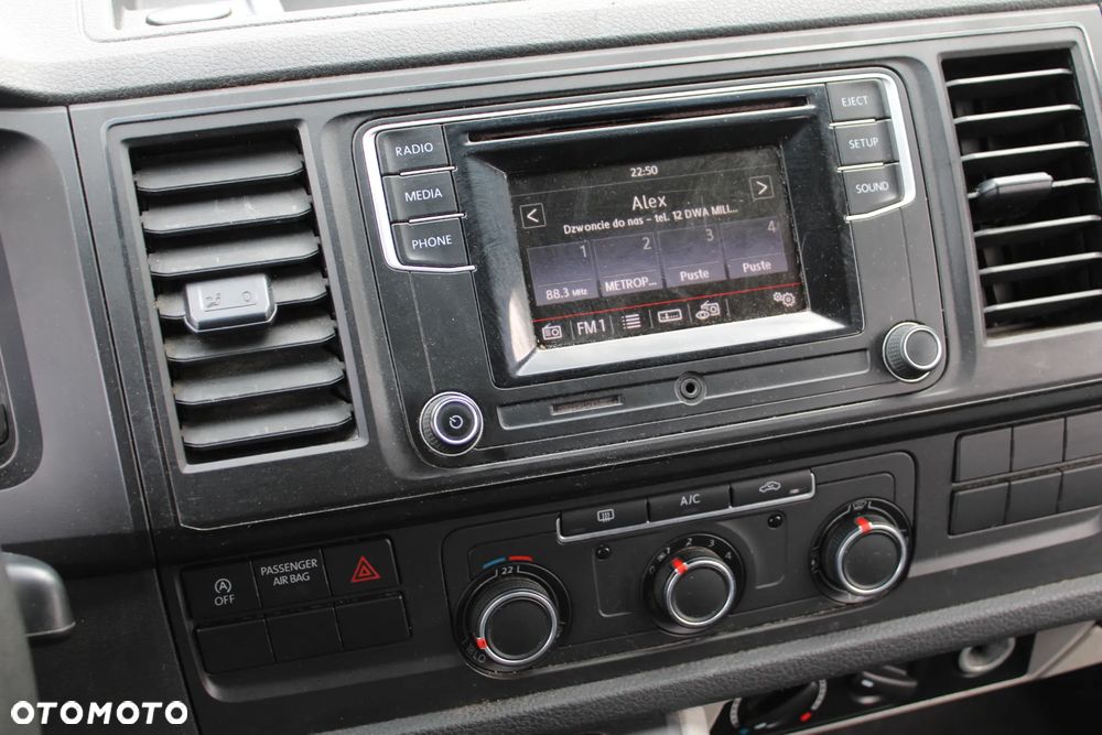 Volkswagen Transporter - 17