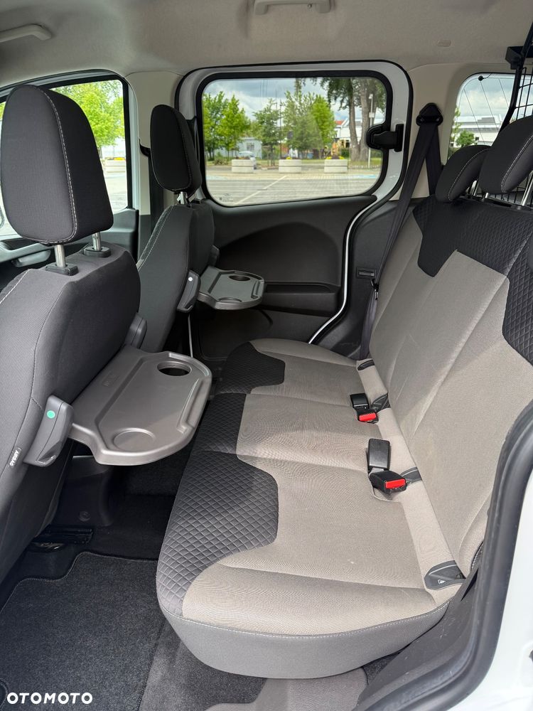 Ford Tourneo Courier 1.5 TDCi Trend - 9