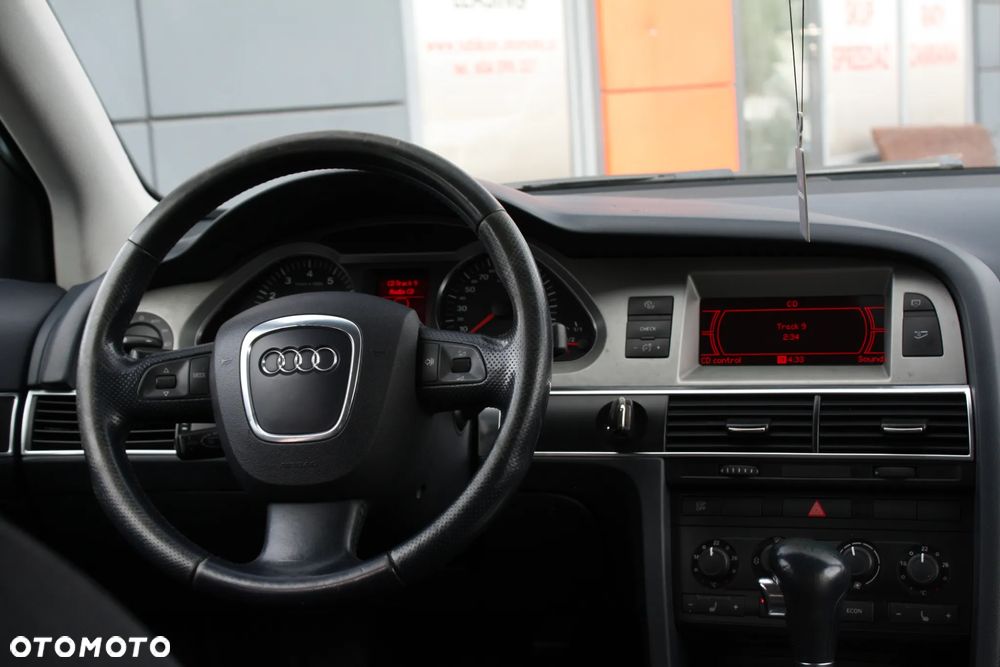 Audi A6 Avant - 26