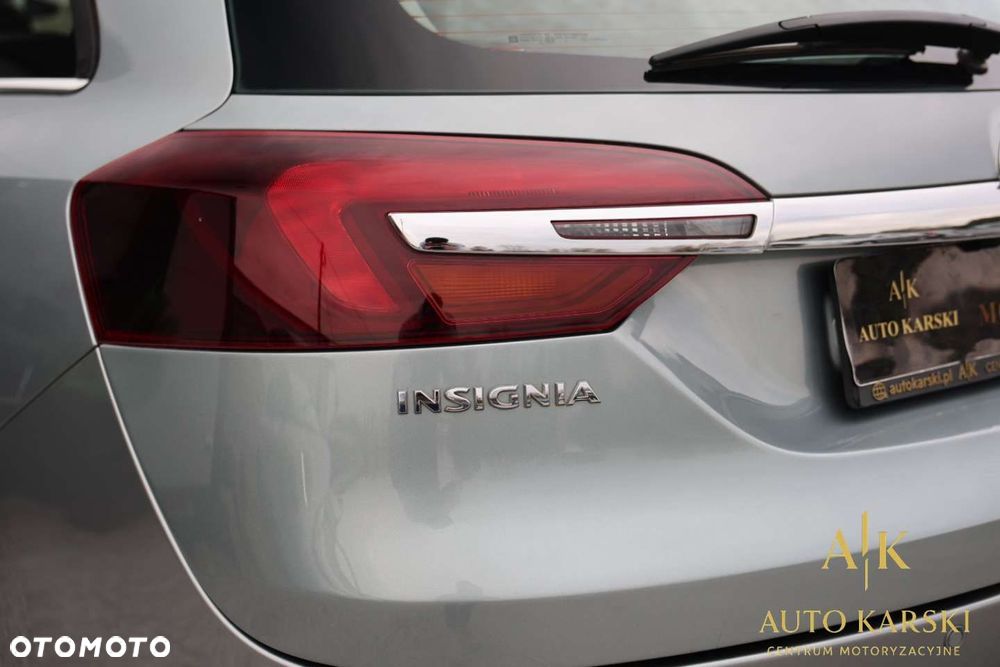 Opel Insignia - 12