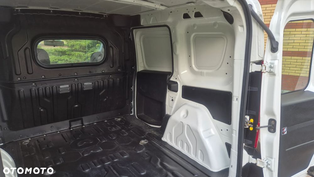 Fiat Doblo Kombi 1.3 MJ Active - 14