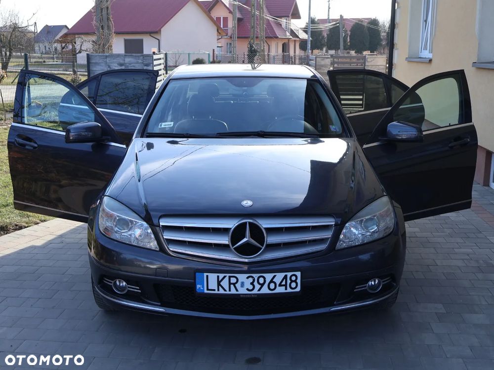 Mercedes-Benz Klasa C 180 Kompressor Avantgarde - 2
