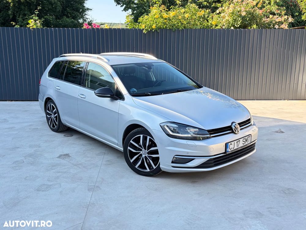 Volkswagen Golf 2.0 TDI SCR DSG IQ.DRIVE - 1