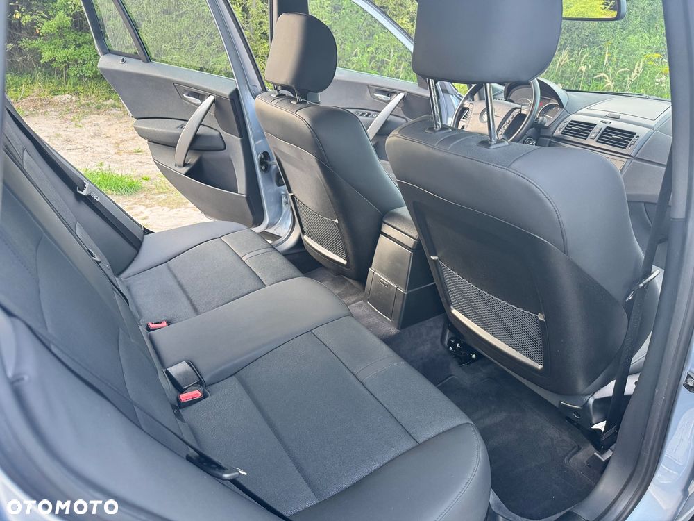 BMW X3 2.5i - 20