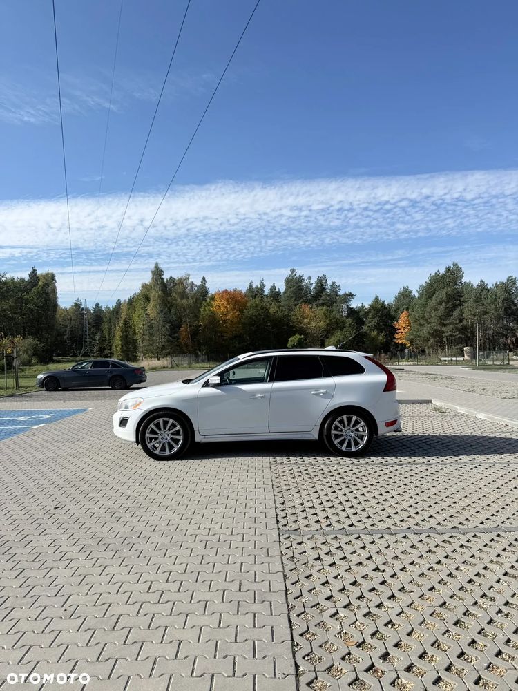 Volvo XC 60 - 8