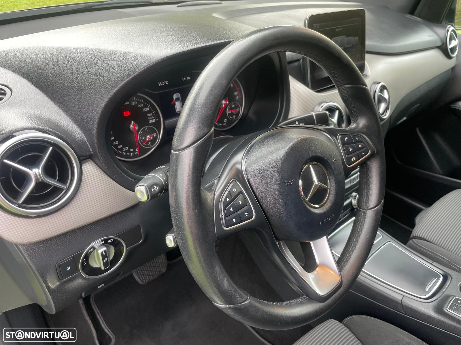 Mercedes-Benz B 180 (CDI) d 7G-DCT Urban - 39