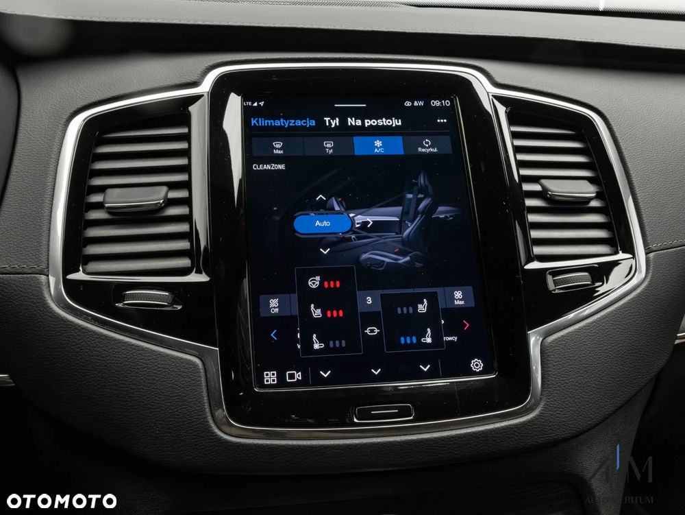 Volvo XC 90 B5 D AWD Ultimate Bright - 22