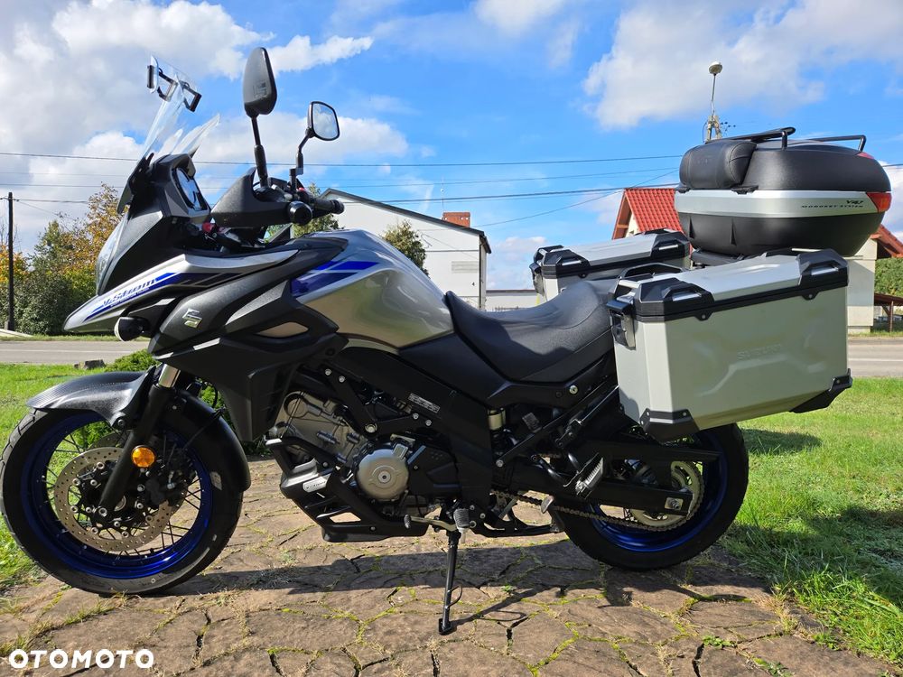 Suzuki V-STROM - 2