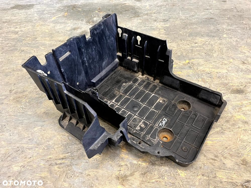 RENAULT ESPACE IV LIFT OBUDOWA PODSTAWA AKUMULATORA 8200430538