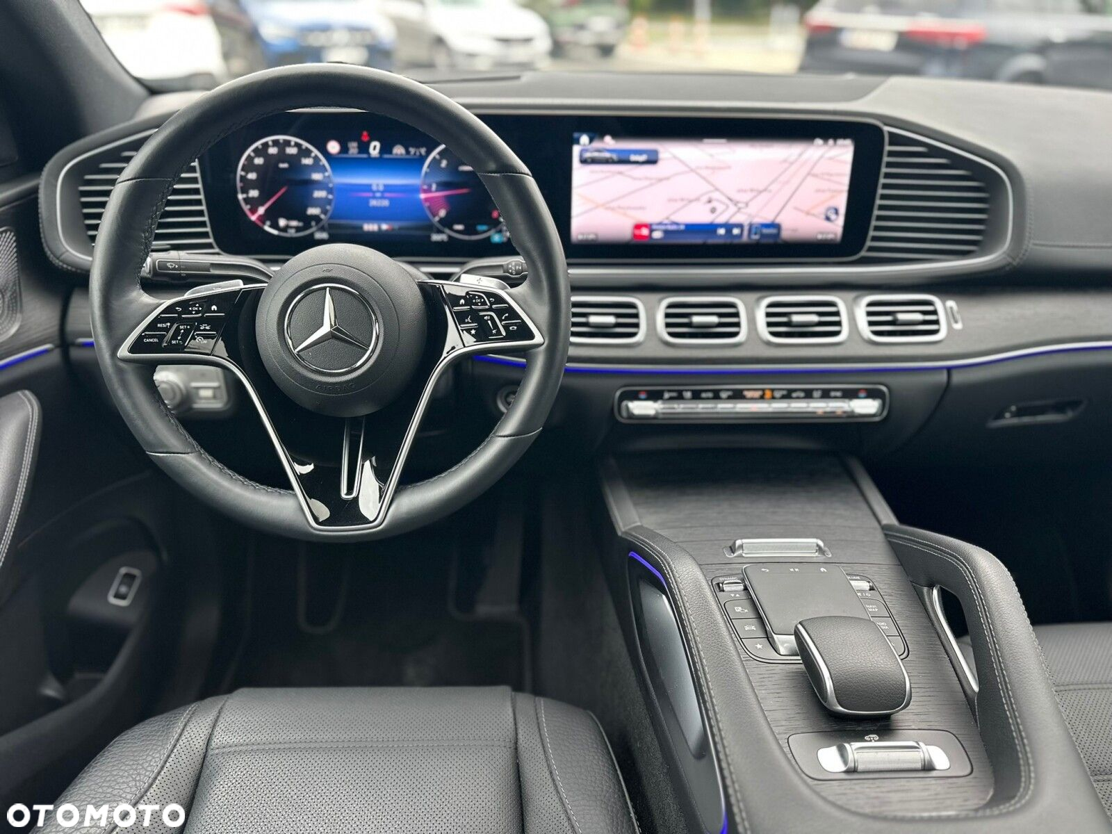 Mercedes-Benz GLE - 12