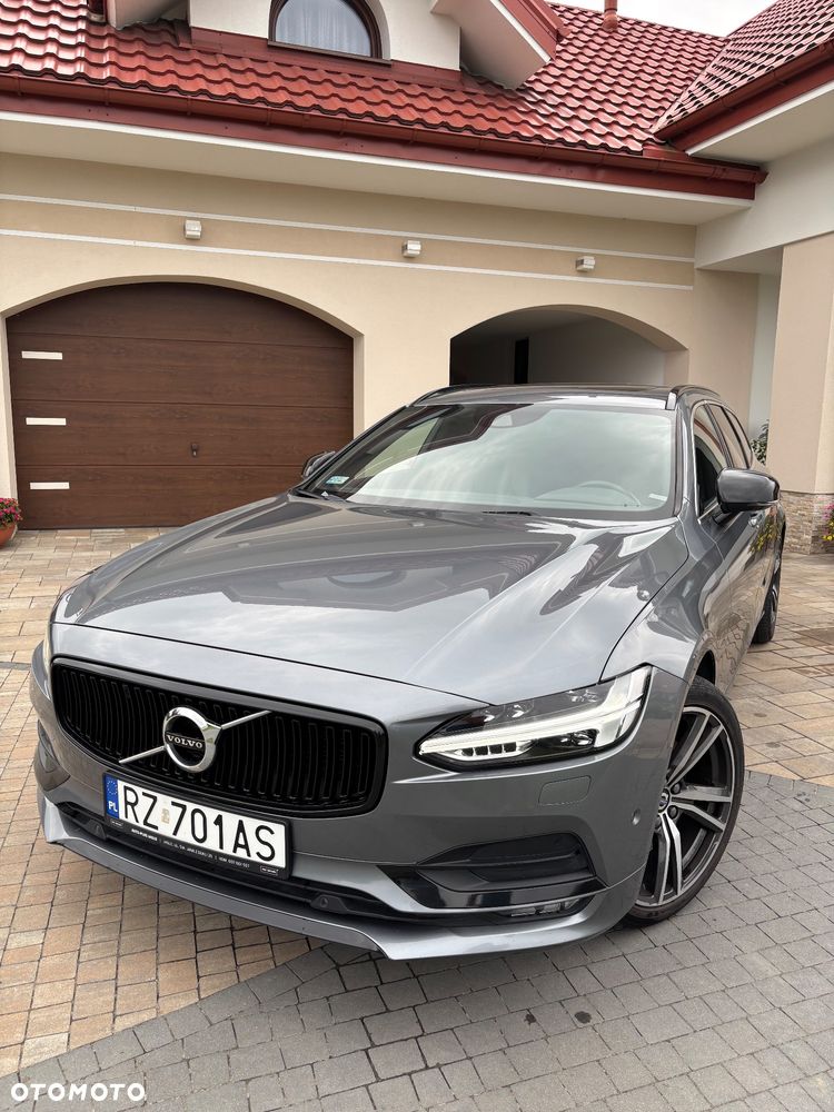 Volvo V90 D5 AWD Momentum - 1
