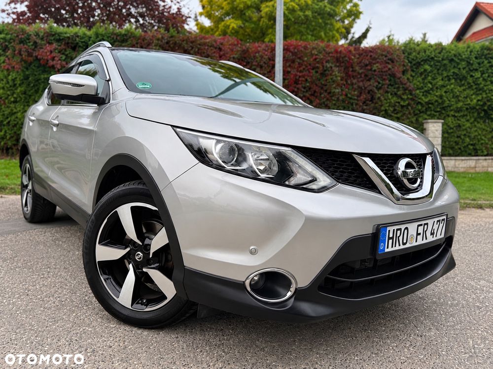 Nissan Qashqai 1.2 DIG-T Xtronic 360 - 1