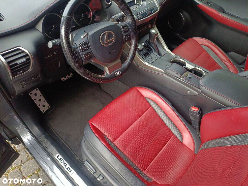 Lexus NX 300h F Sport AWD - 22