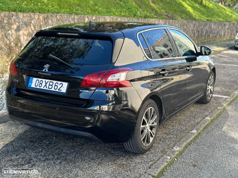 Peugeot 308 PureTech 110 Stop & Start Style - 4