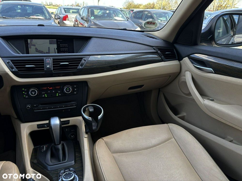 BMW X1 xDrive20d - 26