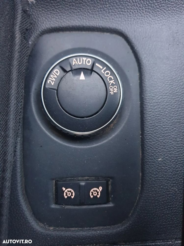 Dacia Duster Blue dCi 115 4WD Comfort - 24