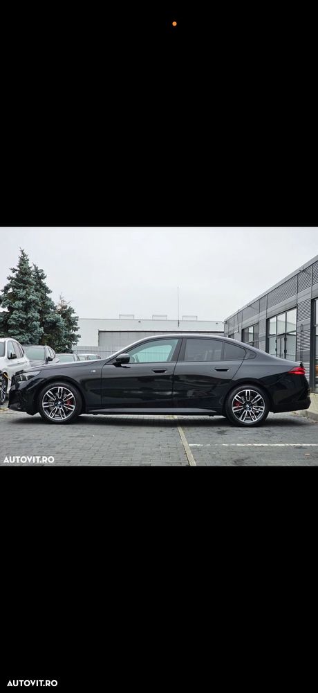 BMW Seria 5 520i Aut. - 4