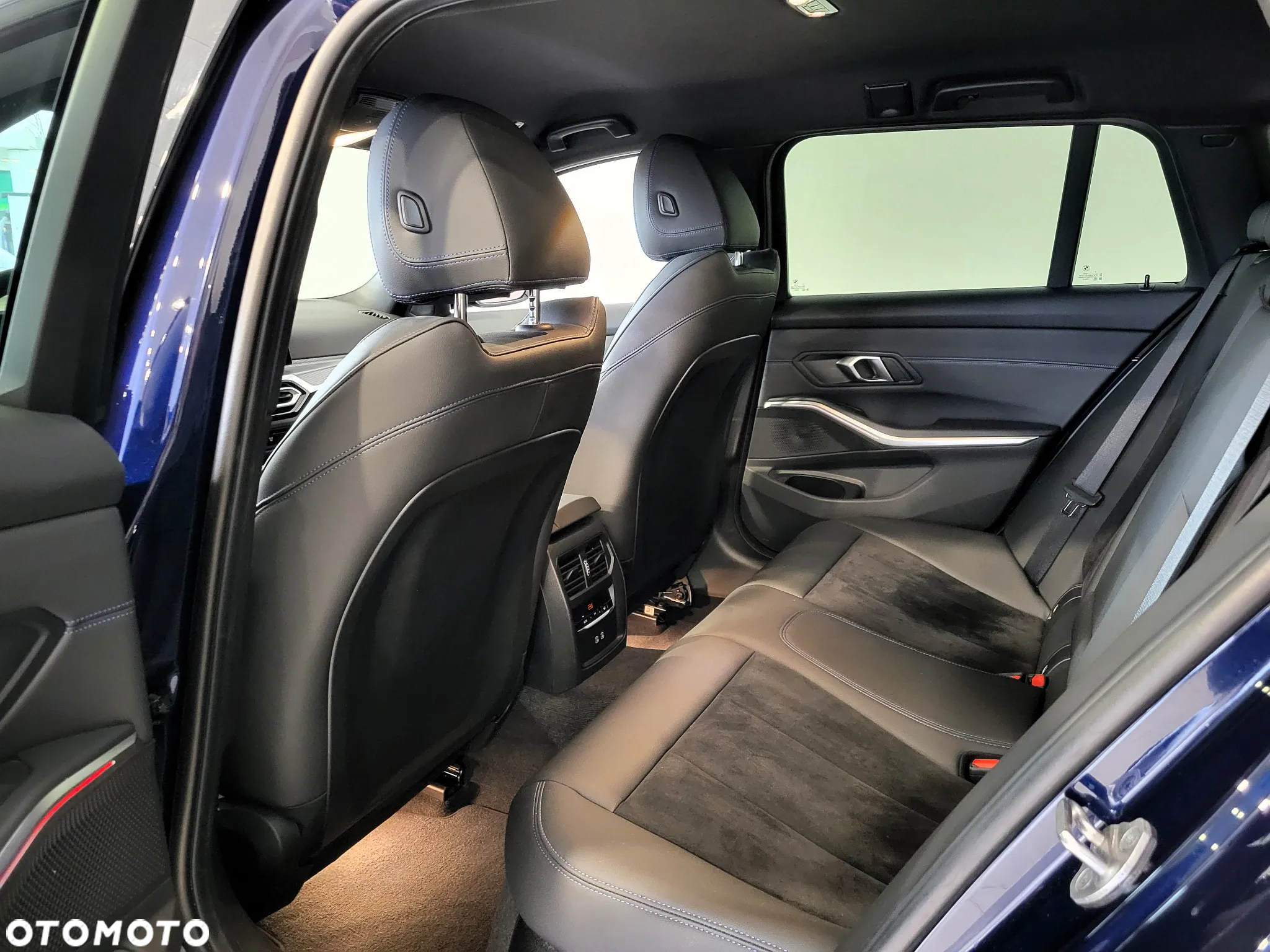 BMW Seria 3 320d xDrive M Sport sport - 10
