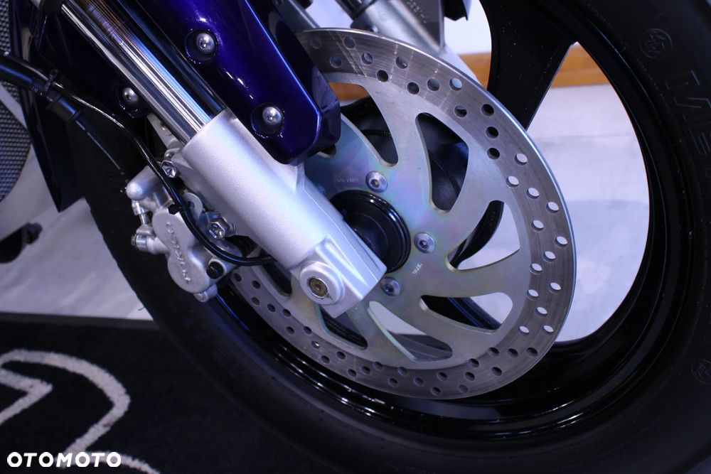 Suzuki Intruder - 29