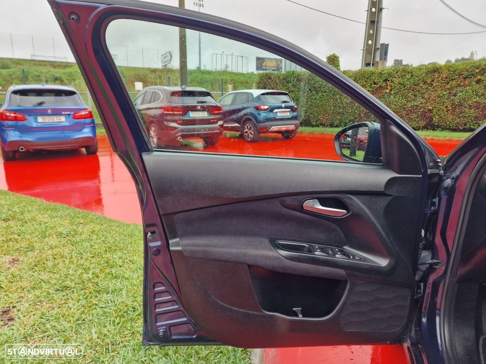 Fiat Tipo 1.3 M-Jet Lounge J17 - 8