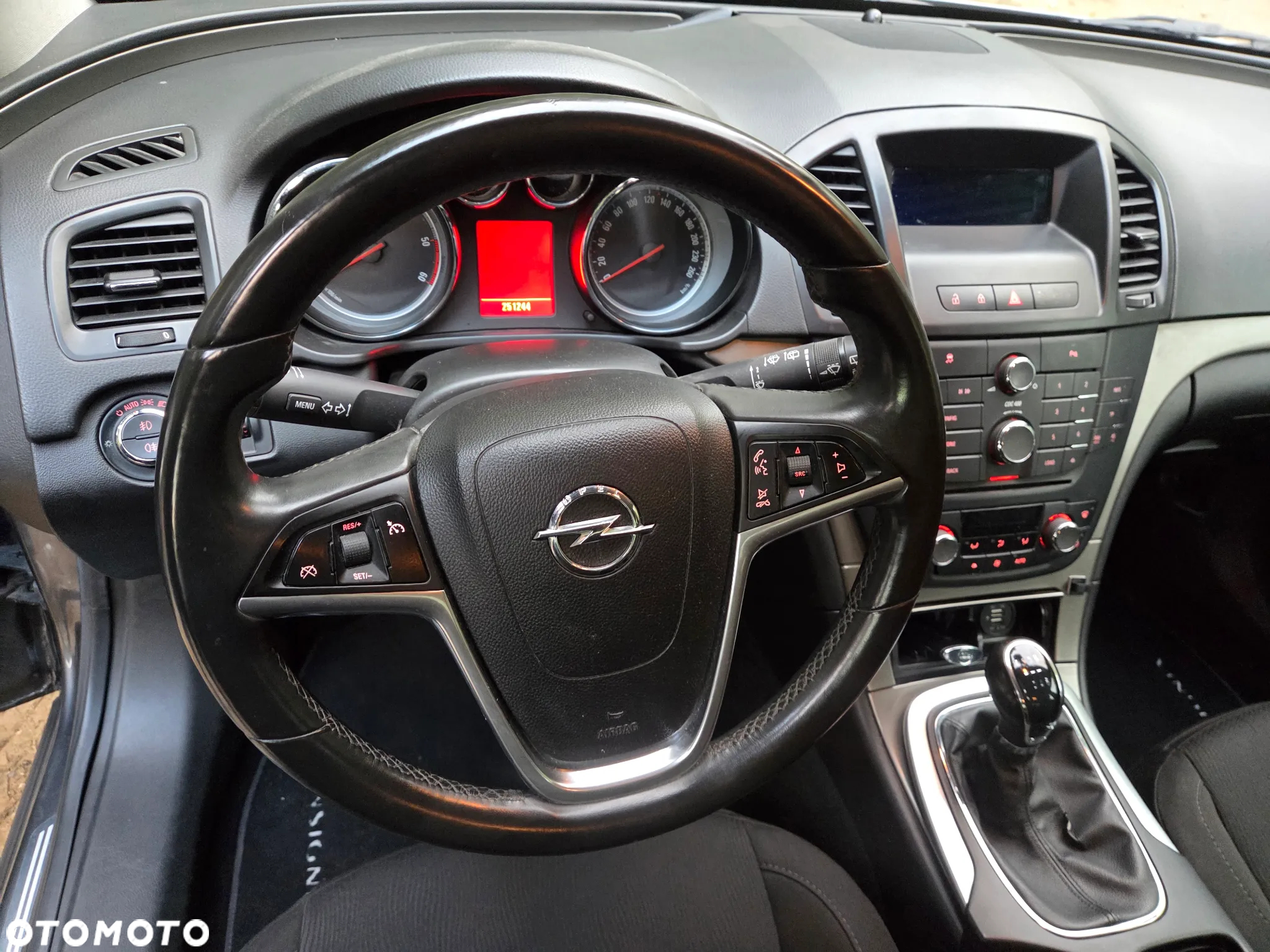 Opel Insignia 2.0 CDTI Edition - 17