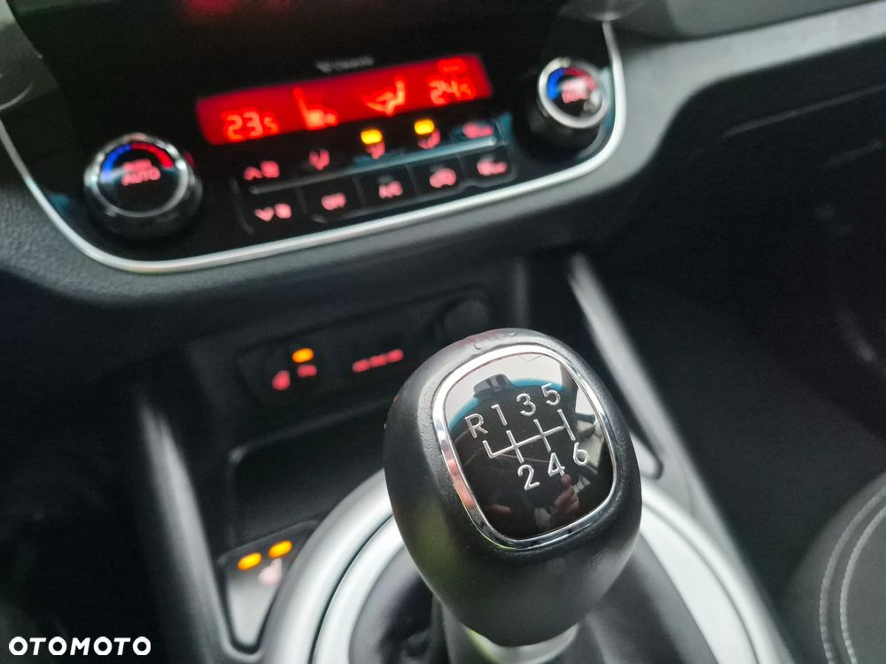 Kia Sportage - 14