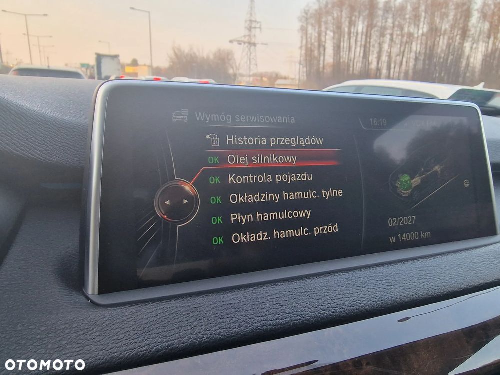 BMW X5 xDrive50i - 6