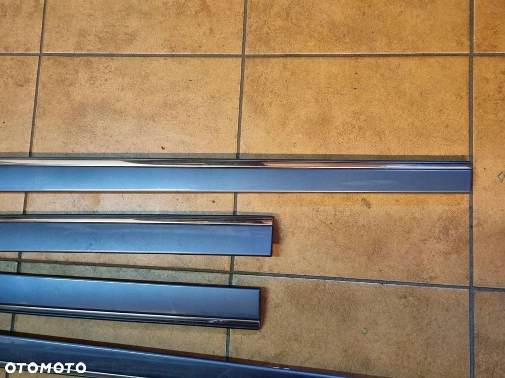 LISTWA DRZWI MERCEDES W211 E-KLASA KOMBI 353 - 2