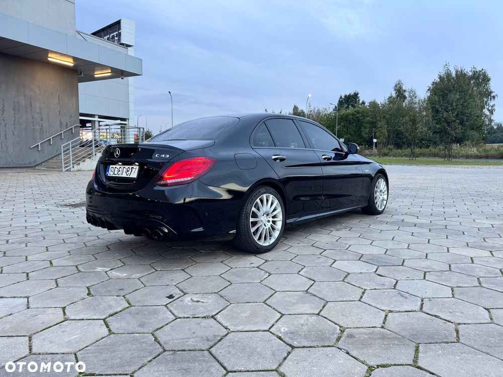 Mercedes-Benz Klasa C 43 AMG 4MATIC - 2