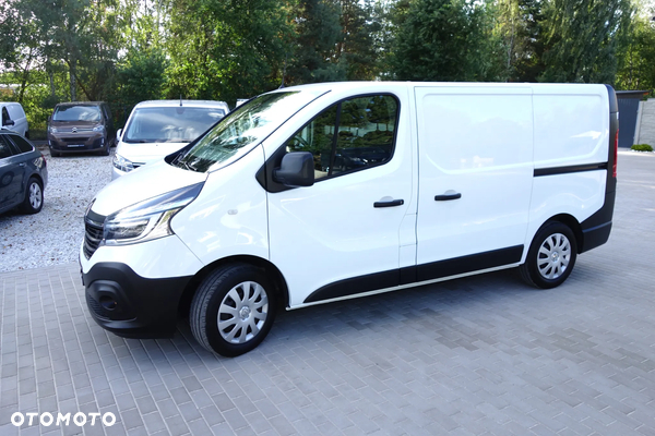 Renault Trafic 2.0 Dci 120 KM L1H1  Zabudowa Klima Webasto 2 x Drzwi Boczne