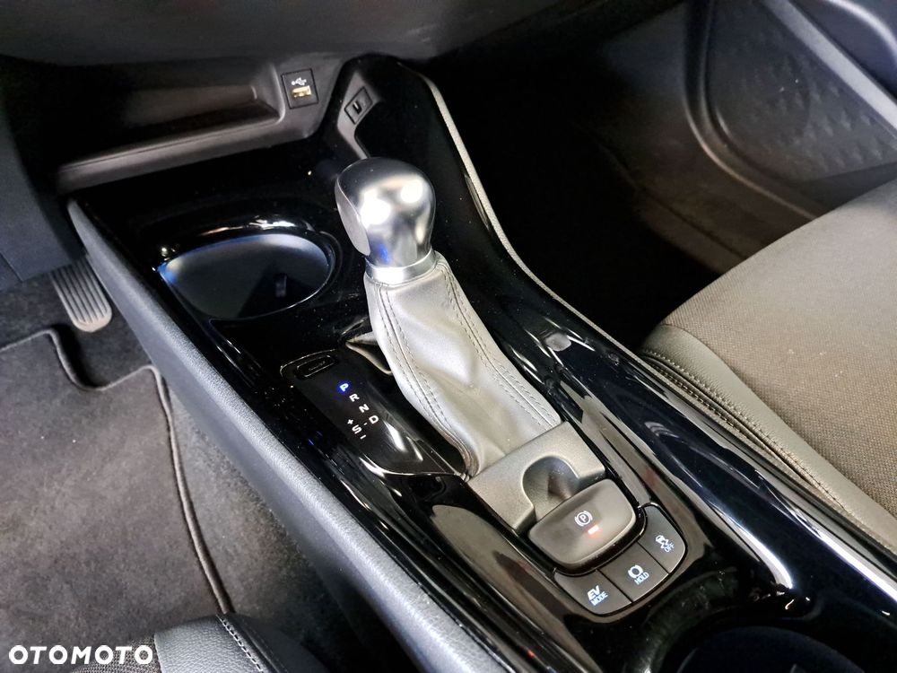 Toyota C-HR 2.0 Hybrid Style - 26