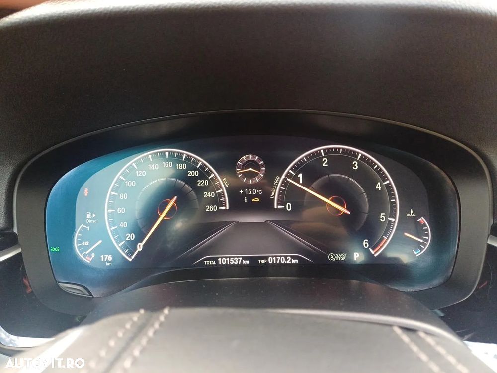 BMW Seria 5 520d xDrive Aut. Luxury Line - 13