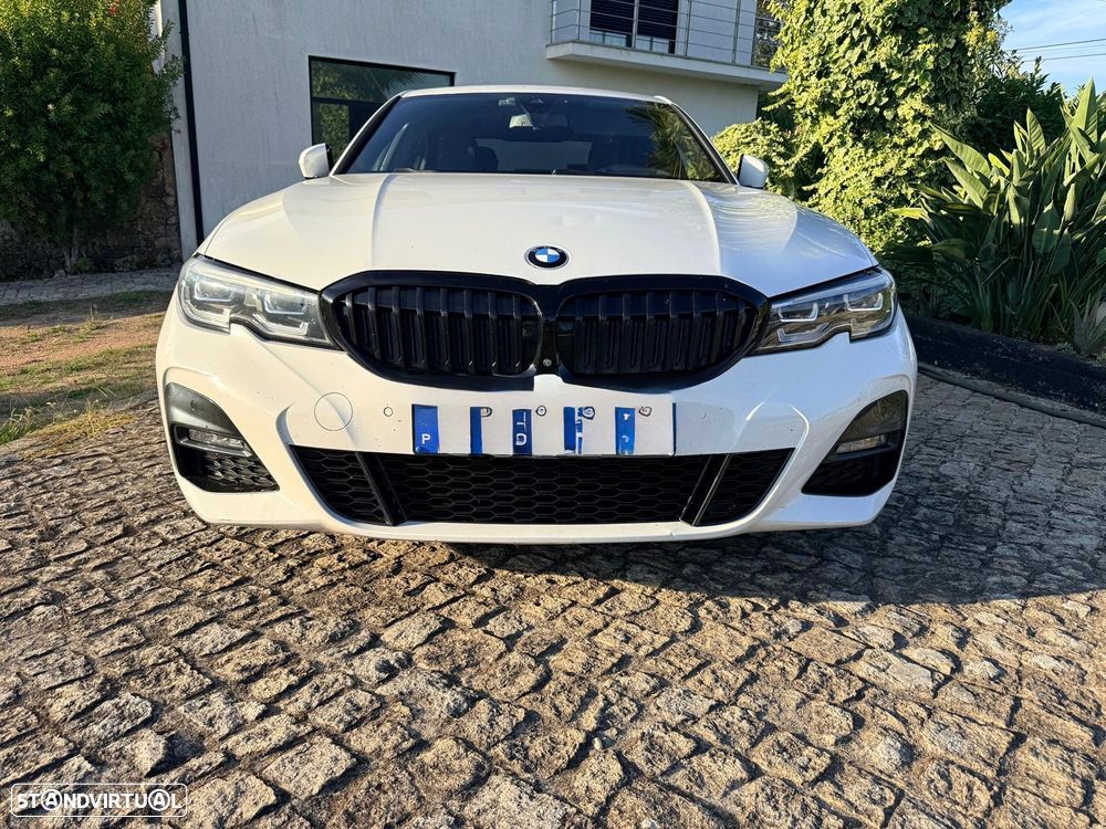 BMW 320 d Pack M Auto - 2