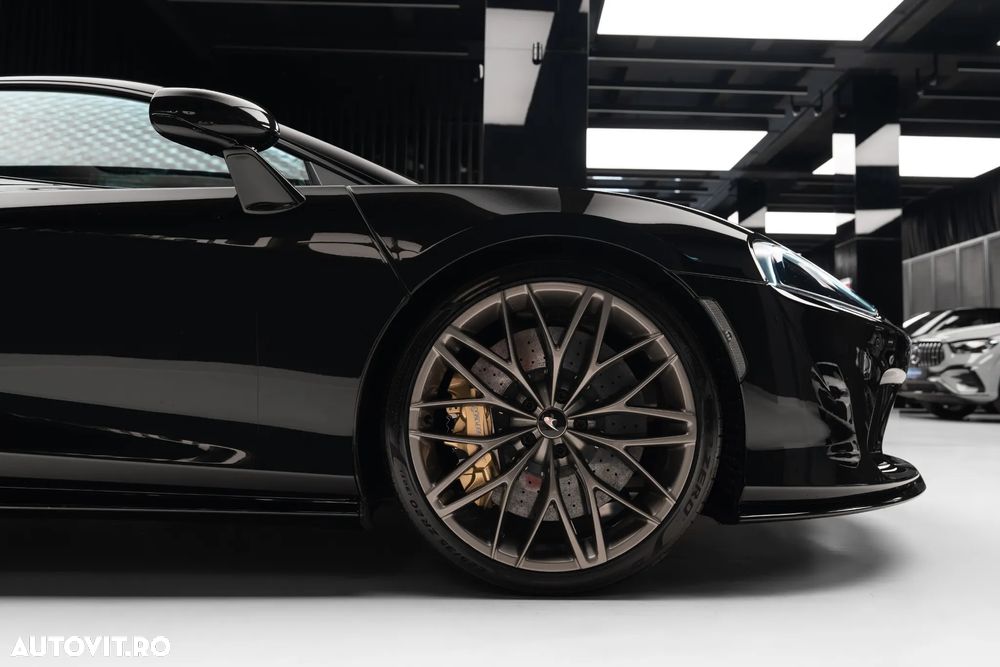 McLaren GT Standard - 6