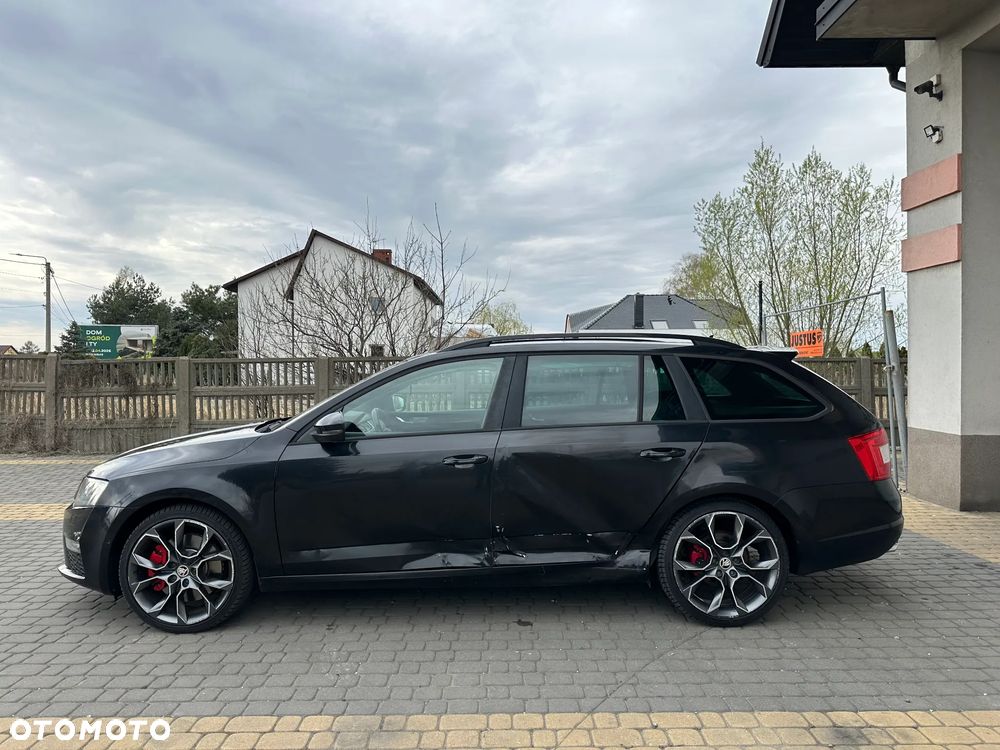 Skoda Octavia 2.0 TDI DSG RS - 20