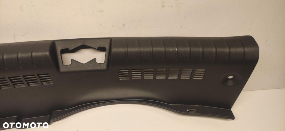 OSŁONA PASA TYŁ TYLNEGO KIA RIO IV V 85771-H8000 17-24 - 3