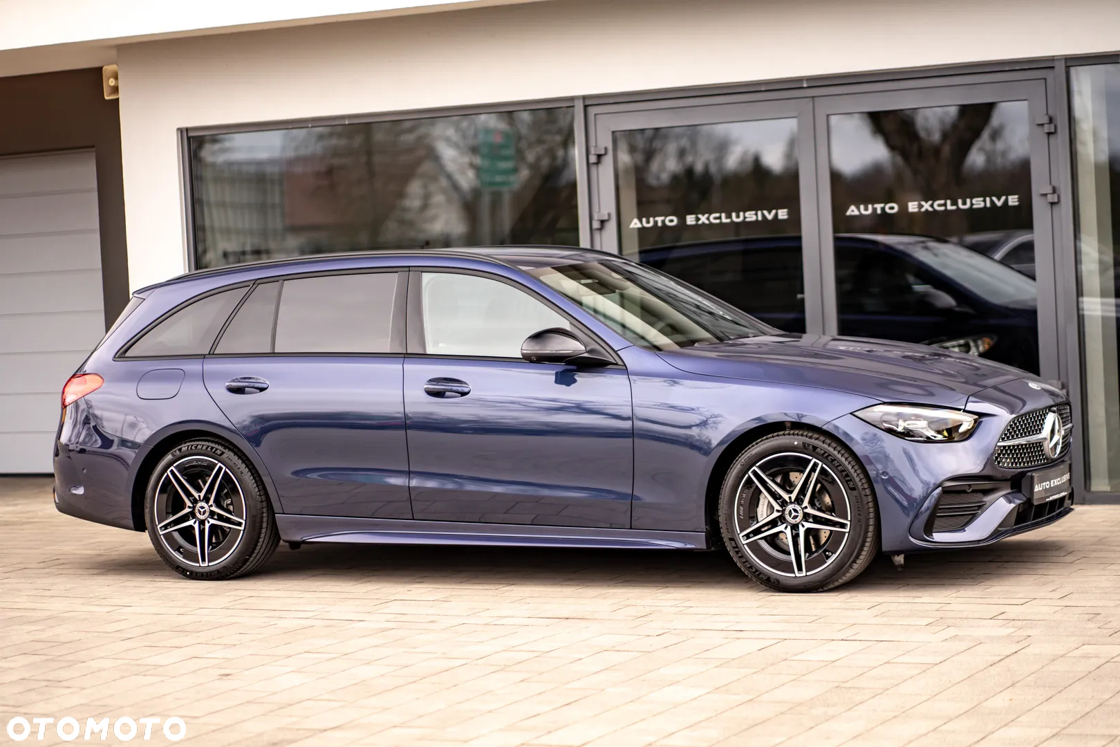 Mercedes-Benz Klasa C 200 4Matic T 9G-TRONIC AMG Line Advanced - 15