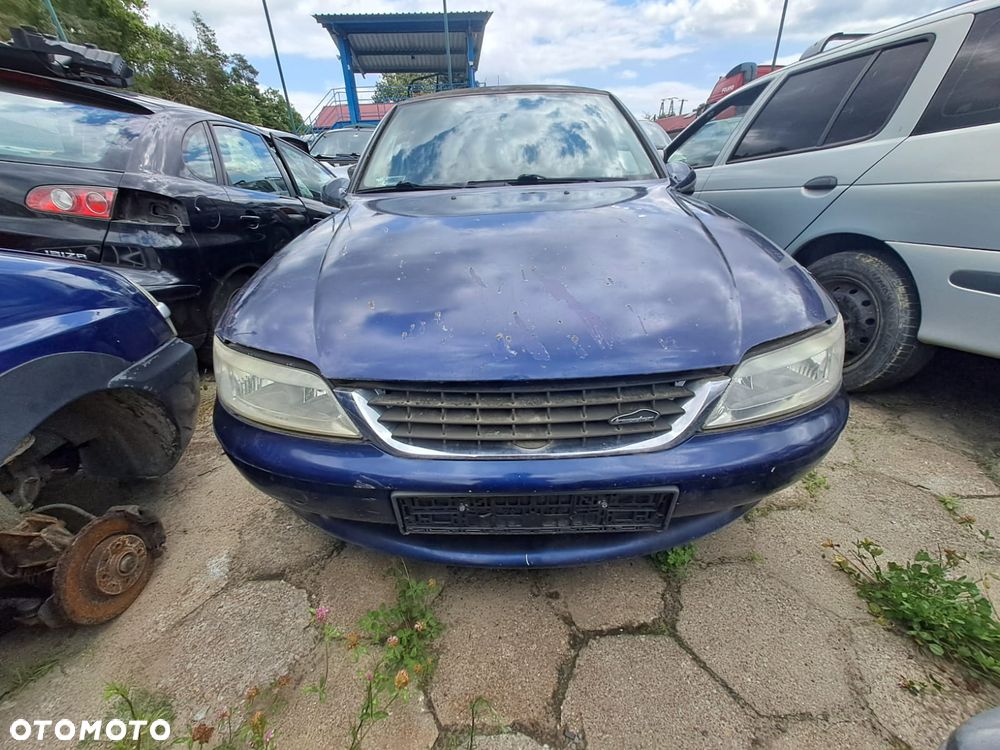 Opel Vectra B (99r.) 1.6 B 100 KM. Silnik X16XEL Skrzynia F17 CJ (3.94) lakier 13L 13U 3TU.Cały na części.GWARANCJA !!! Przód Tył Zestaw Komplet Drzwi Klapa Zderzak Błotnik Maska Grill Atrapa Szyba Pas Lampa Lusterko Boczki Fotel Kanapa Kokpit Deska Rozdzielcza Przełącznik Włącznik Sterownik Przewody Wiązka Instalacja Moduł Komputer Czujnik Listwa Pompa Alternator Wtryski Głowica Rozrusznik Kompresor Sprzęgło Dwumas Silnik Skrzynia ABS Klimatyzacji Paliwa Wspomagania Kolektor Turbina Przepustnica Zawór Chłodnica Koło Hak Belka Sanki Zawieszenie Mcpherson Półoś Amortyzator Wydech Tłumik Zacisk Most - 5