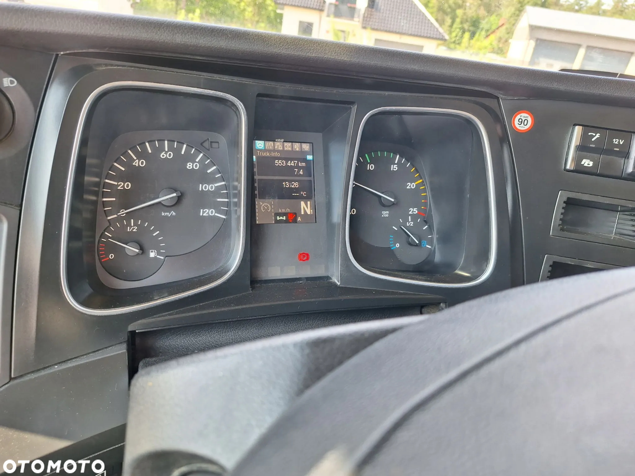 Mercedes-Benz ACTROS 2545 6X2 THERMO KING T-800 - 8