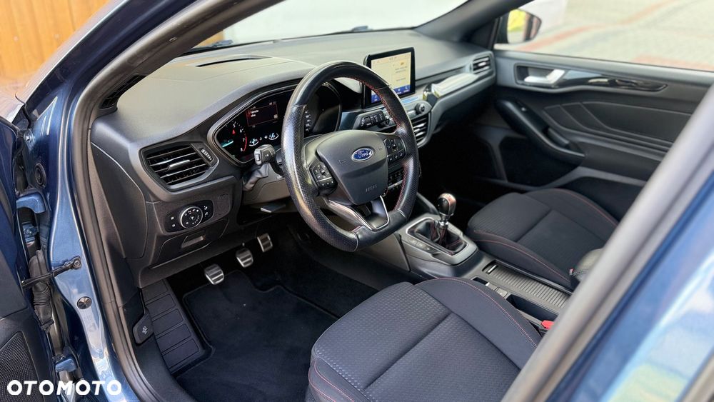 Ford Focus 1.5 EcoBoost STart-Stopp-System ST-LINE - 10