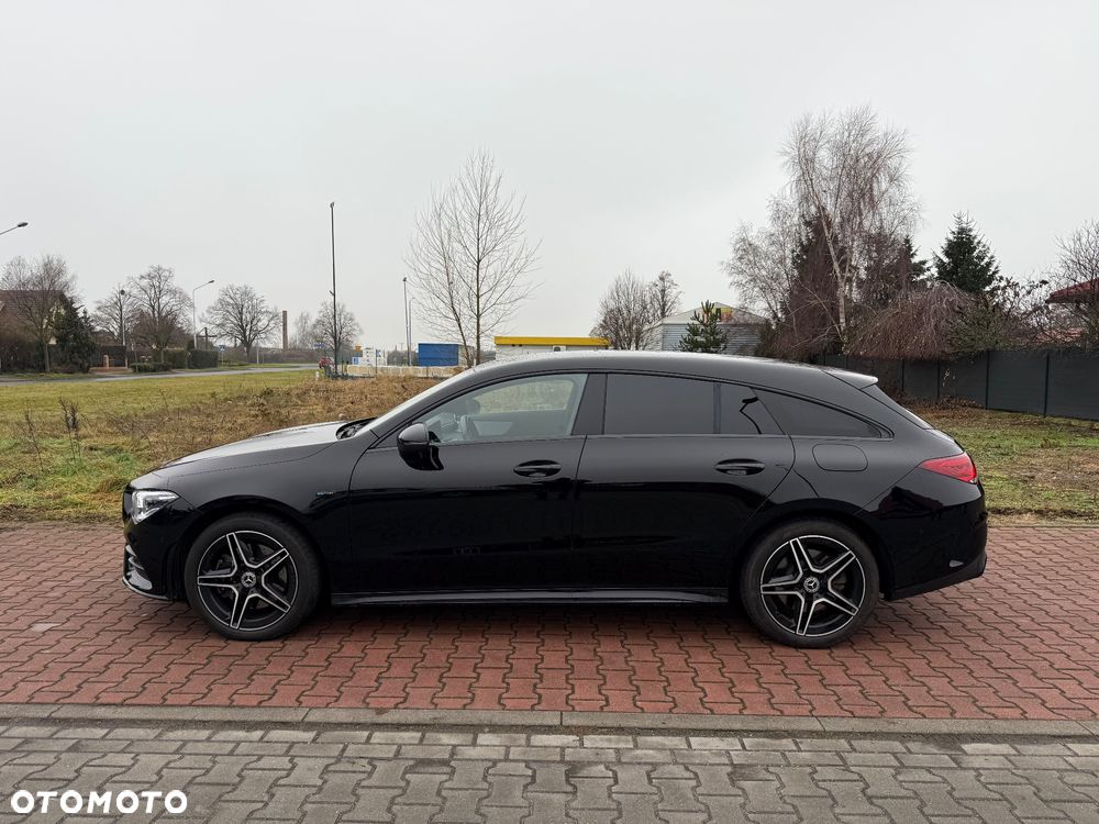 Mercedes-Benz CLA 250 E AMG Line 8G-DCT - 1