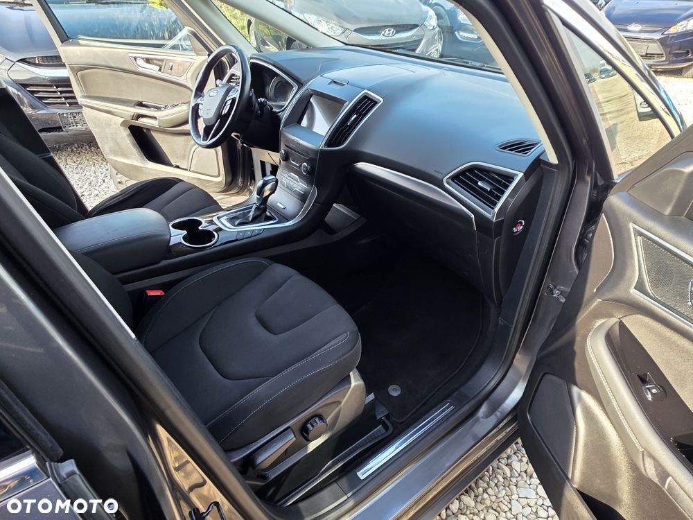 Ford S-Max - 14