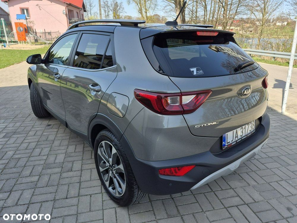 Kia Stonic - 3
